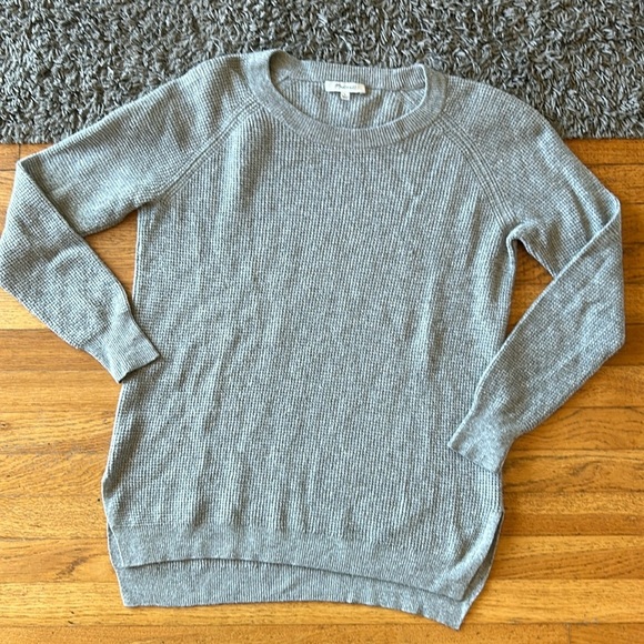 Madewell Gray Crewneck Sweater Size Small - Picture 1 of 8
